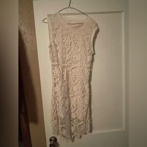 BLVD size L fitted lace dress